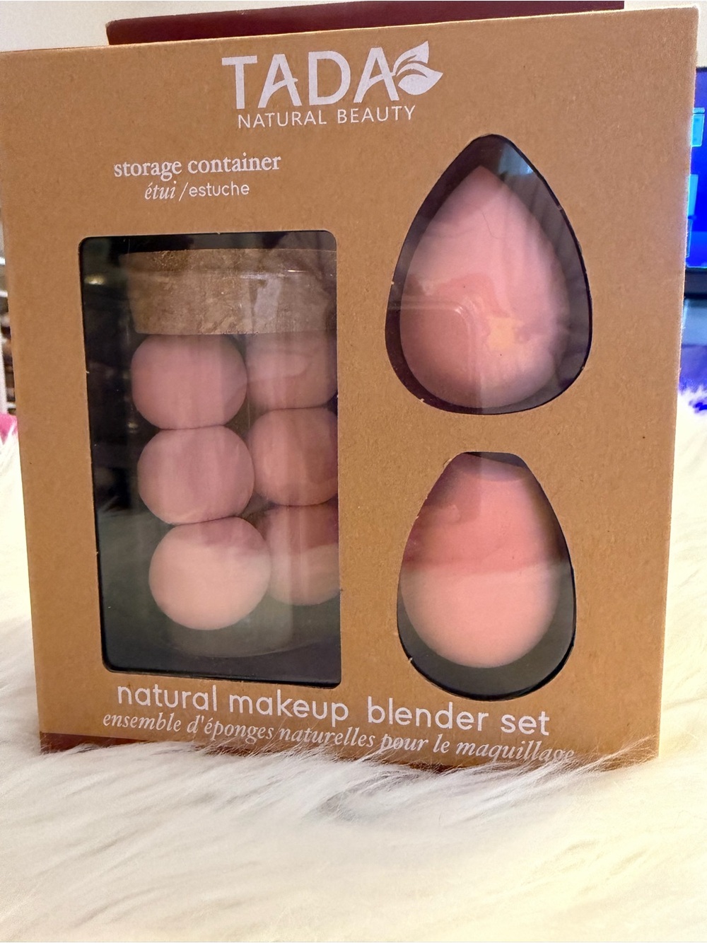 Tada Natural Beauty Makeup Sponges Various Sizes Includes a Cork Lidded Jar